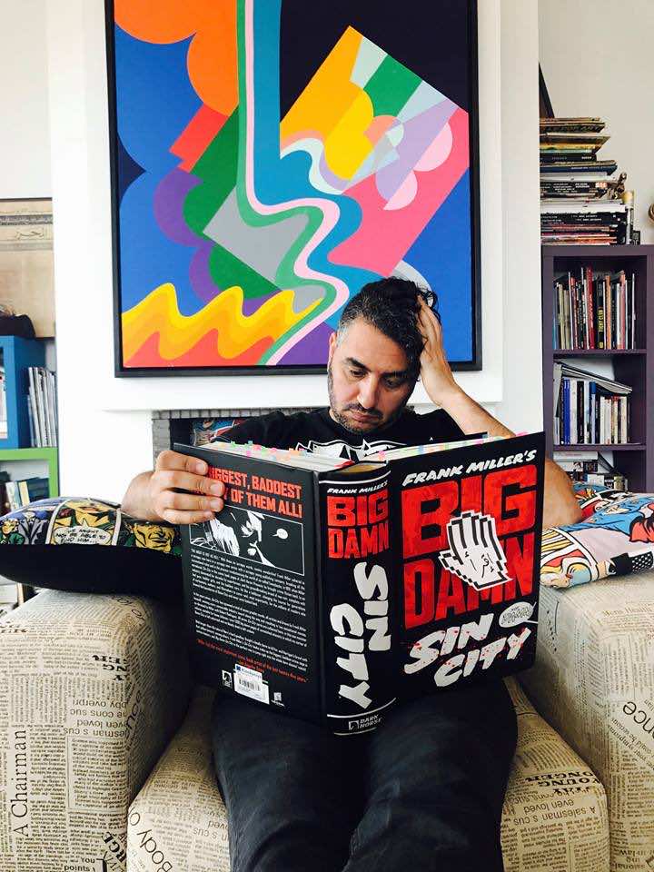 #ReadItsTrendy: French Embassy Launches Selfie Contest.