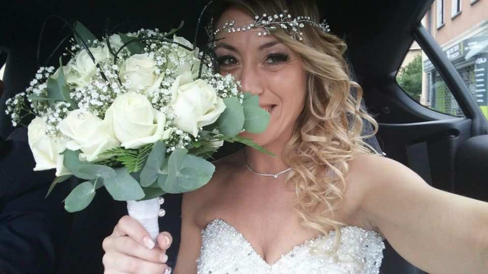 With a ‘Pinch of Madness,’ an Italian Woman Marries Herself
