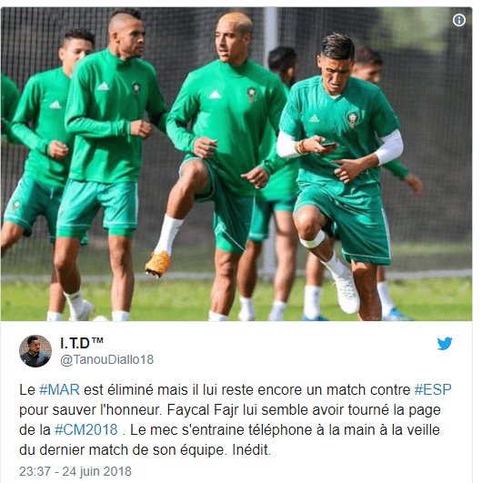 Fayçal Fajr Defends Himself after Being Slammed on Social Media for Phone Use