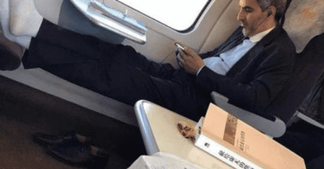 Photo of Shoeless Casablanca Mayor Relaxing on Train Triggers Moroccans