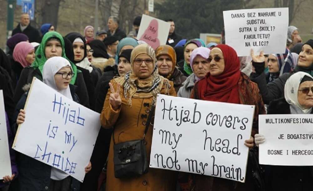 Nearly Half of France’s Muslim Population Experience Discrimination