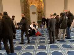 Man Stabs 70-Year-Old Muezzin at London Mosque