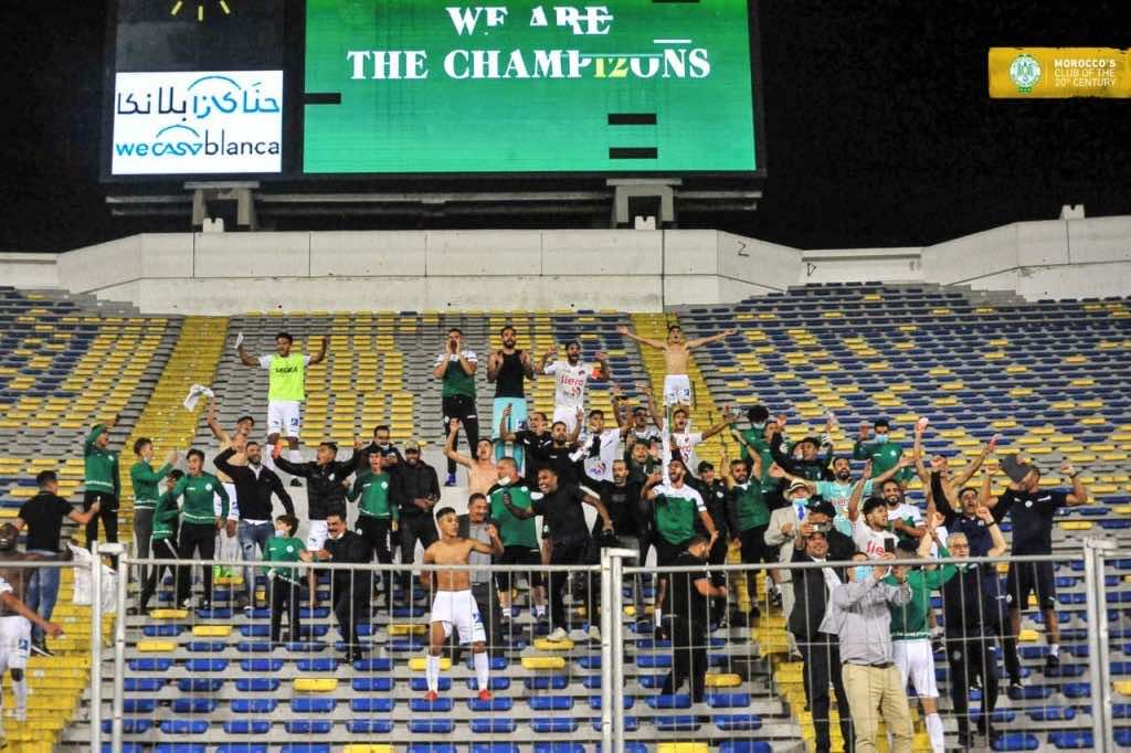 Casablanca Turns Green As Raja Fans Celebrate 12th League Title