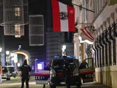 Vienna Terror Attack: 4 Dead, Suspected ISIS Gunmen Still at Large