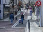 France to Ease COVID-19 Restrictions, Open Schools on Regional Basis