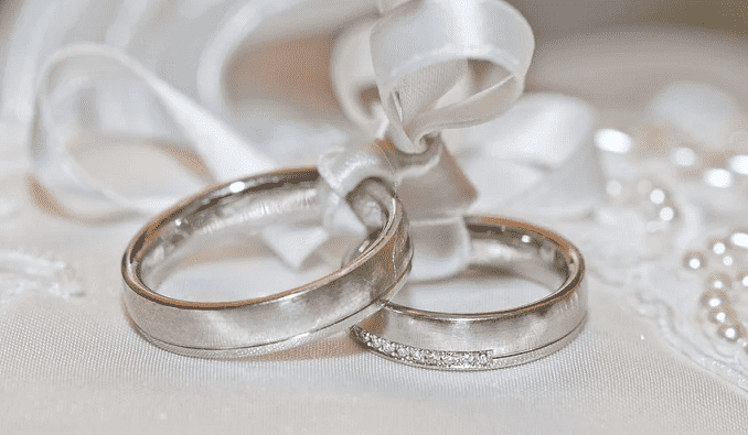 Official, Moroccan Courts Continue to Record Increase in Child Marriage Requests