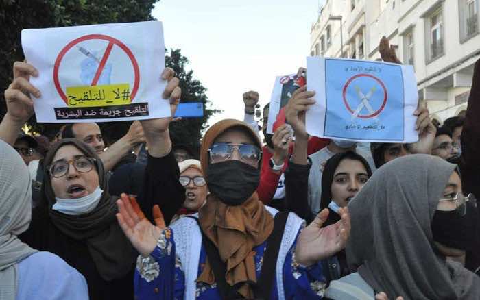 moroccans-continue-to-protest-against-mandatory-vaccine-pass-mandate-800x438.jpg