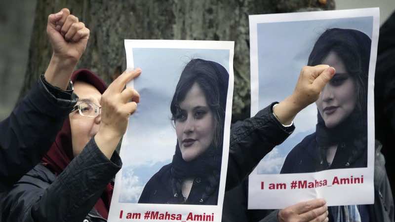Mahsa Amini Death: Protests Continue in Iran Amid Internet Ban