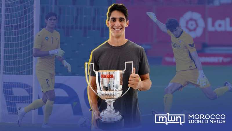 Morocco's Yassine Bounou Collects 2021-22 Zamora Trophy - Morocco World News