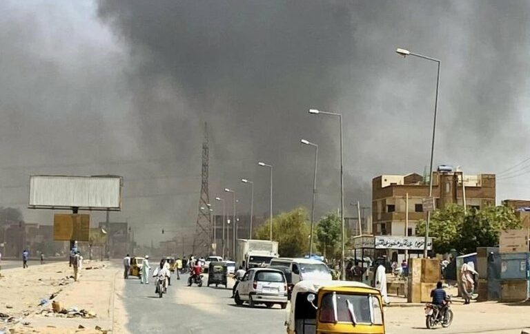foreigners-evacuating-from-sudan-after-failed-eid-al-fitr-cease-fire-800x485.jpg
