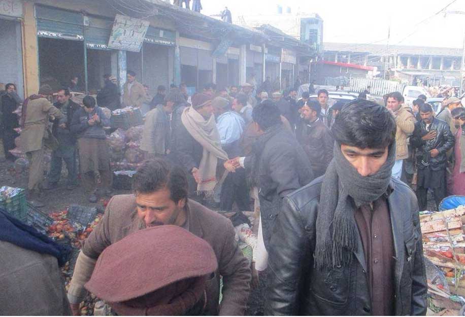 22 Killed, Dozens Injured in Pakistan Market Explosion