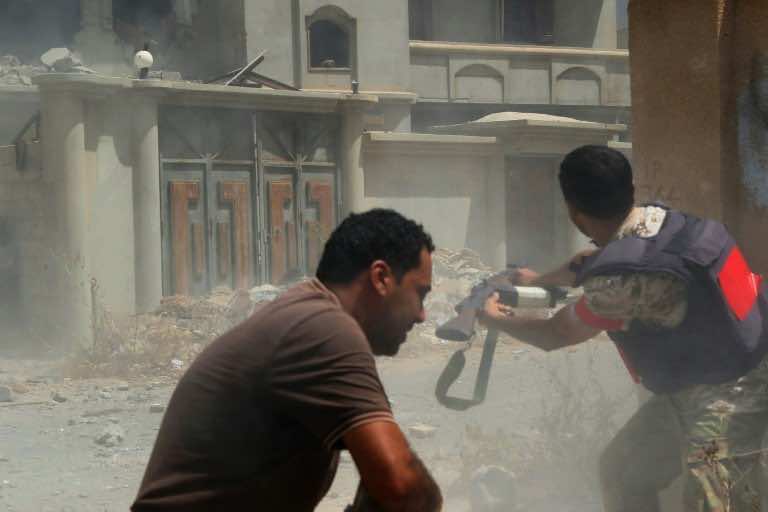 60 Dead after Suicide Bomb Attack in Yemen
