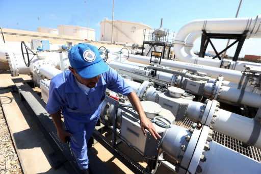 Libya budget crisis as oil revenues plunge 80%