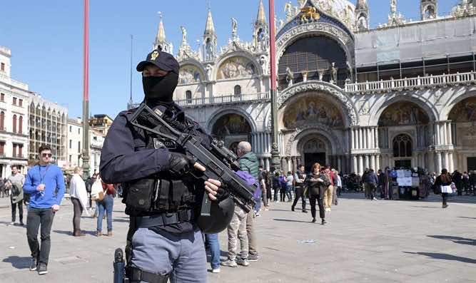 Venice Mayor: We Will Shoot Anyone Shouting ‘Allahu Akbar’ in St. Mark’s Square