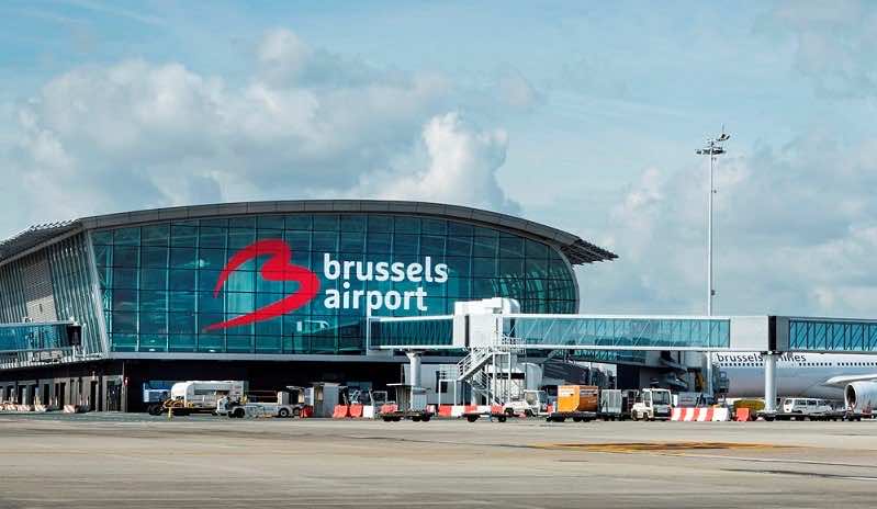 Belgian Officers Mock Detained Moroccan Student for Visa Issue