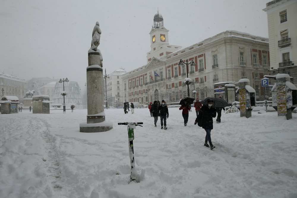 Cold Wave Kills 2 Homeless Moroccans in Barcelona, Spain