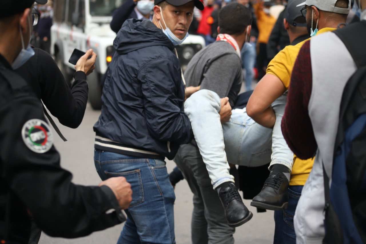 Morocco’s Teachers Protest for Equality, Police Respond in Riot Gear