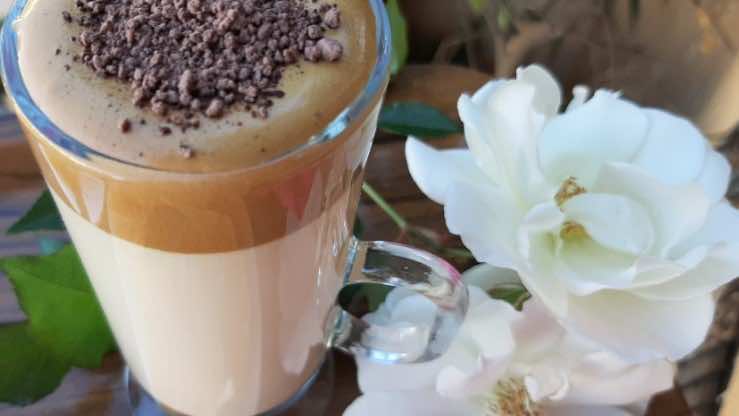 Cooking for the Lazy: Dalgona Coffee and Mother’s Day Breakfast in Bed
