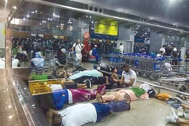 Gaid Salah’ s Army Abandons Algerian Supporters in Cairo