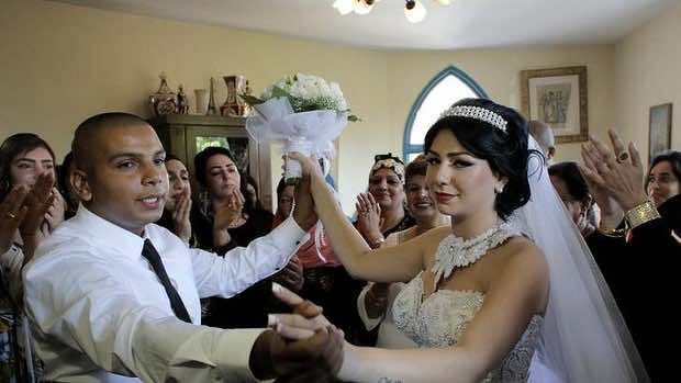 Israel: Jewish-Muslim Couple Marry Amid protesters Shouting “Death to Arabs”