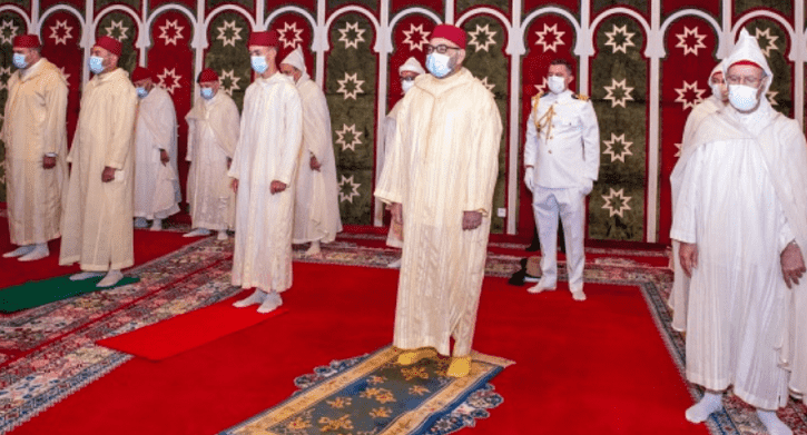 King Mohammed VI Performs Eid Al-Fitr Prayers in Fez