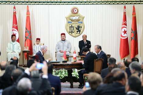 King Mohammed VI, Tunisian President Chair Signing Ceremony of 23 Bilateral Agreements