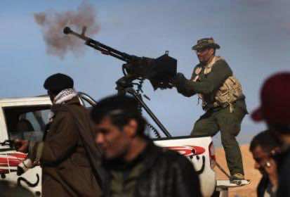 Rebels advance on Tripoli after taking strategic hamlet