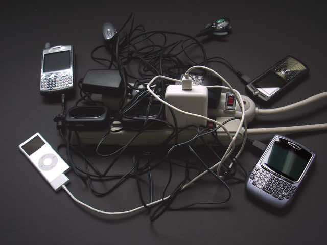 Moroccan Government and NGOs Declare War on Cheap Electronic Devices