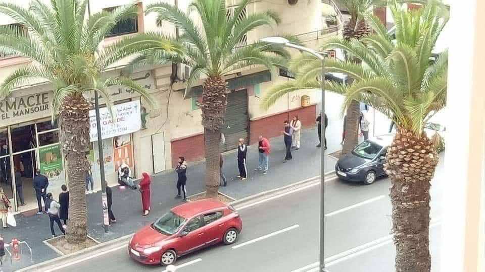 Moroccans Applaud Pharmacy Customers Maintaining Safe Distances in Line