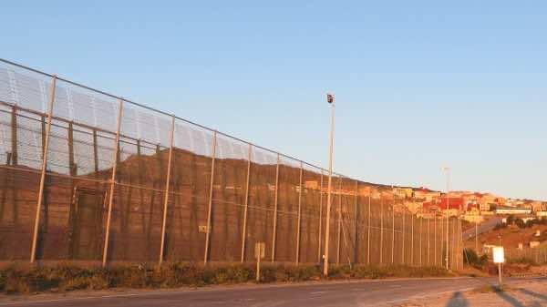 Morocco Constructs Wire Security Fence Along its Border to Keep Out Terrorists