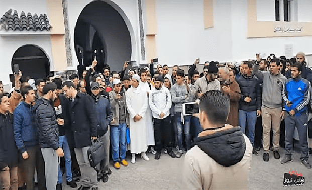 Mosque-goers Protest in Fez Following Dismissal of Imam