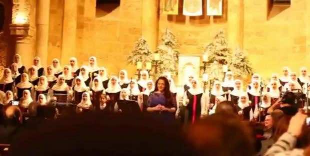 Muslim Girls’ Choir in Beirut, Sings Christmas Carols During Mass
