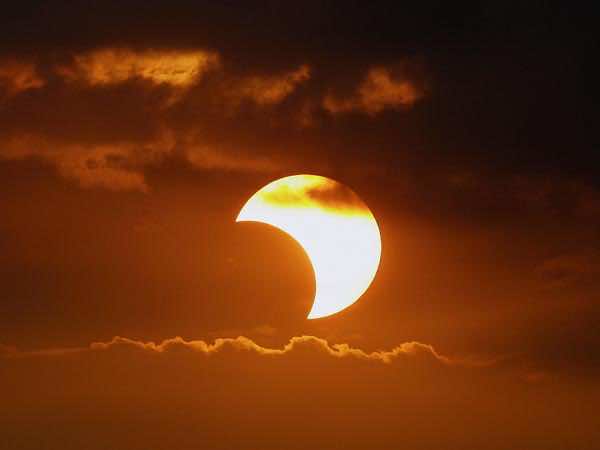 Partial Solar Eclipse Today from 7:48 to 9:12 p.m.