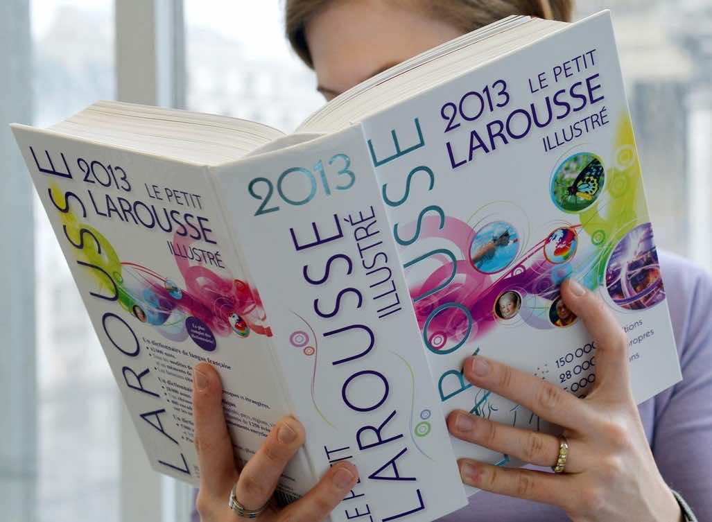 Le Petit Larousse modifies its definition of marriage to include same-sex marriage