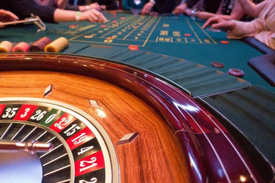 Police in Marrakech Arrest 29 Suspects Gambling in Villa-Turned-Casino