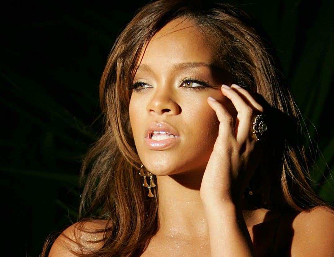 Rihanna makes Moroccans wait at the opening show of Mawazine Festival