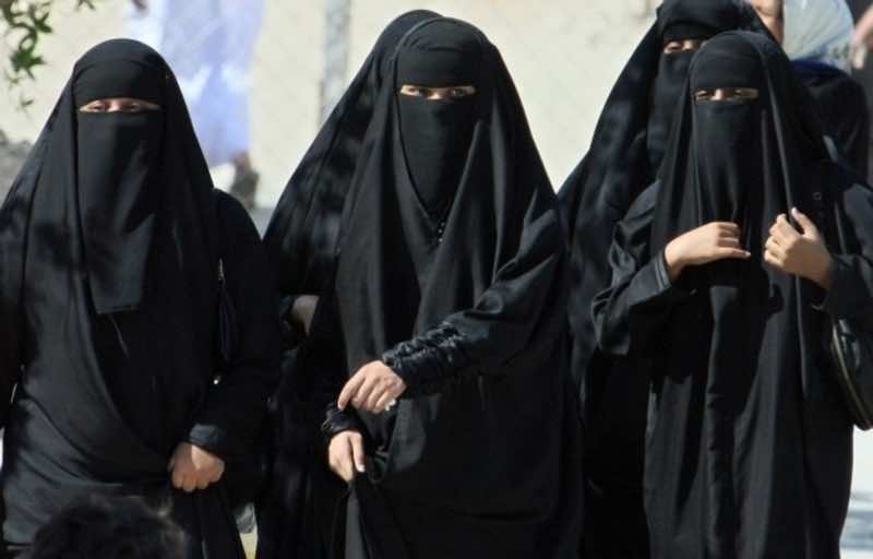 Saudi Arabia to Allow Saudi Women to Travel Without Men’s Consent