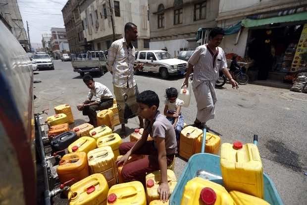 UN Calls Saudi Arabia Blockade on Yemen ‘Catastrophic,’ Houthis Threaten Gulf Coalition
