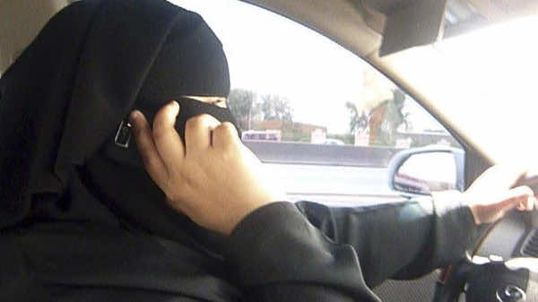 Saudi Arabia Recruits Tunisian Women to Teach Driving