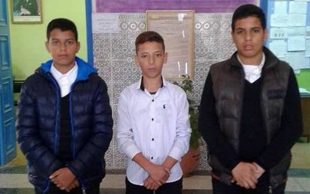 Three Moroccan Pupils Find Bag Containing Money, Report it to Police