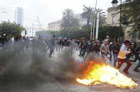 Curfew imposed after clashes in southern Tunisia