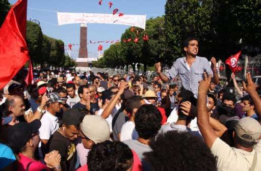 General strike as Tunisia mourns slain opposition head