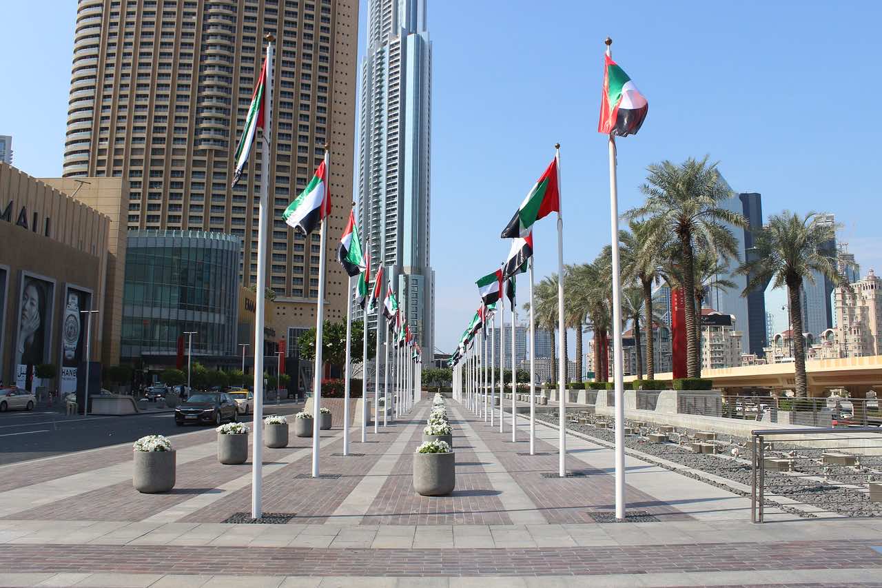 UAE to Allow Unmarried Couples to Live Together