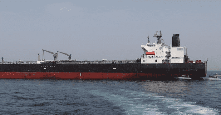 UK: Iranian IRGC Boats Attempt to Impede British Tanker in the Gulf