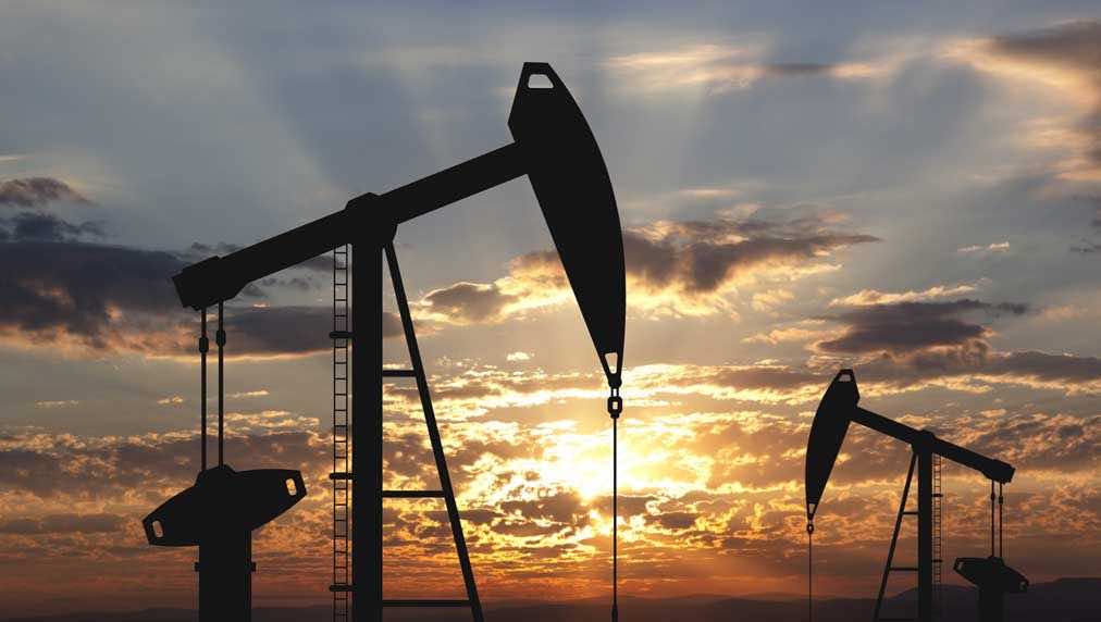 US Oil Prices Drop Below Zero as Global Lockdown Persists