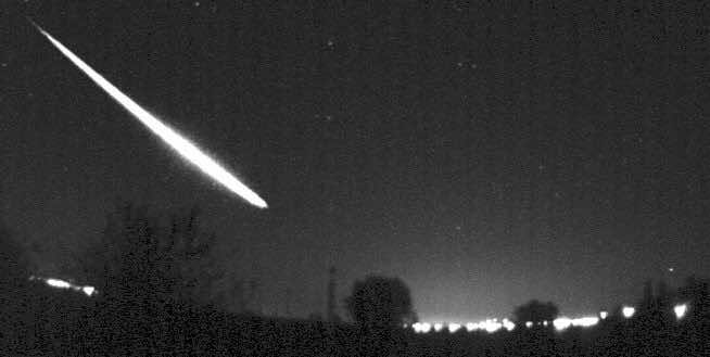 Astrophysicist: Meteor Landed in Sea Near Tangier on Sunday
