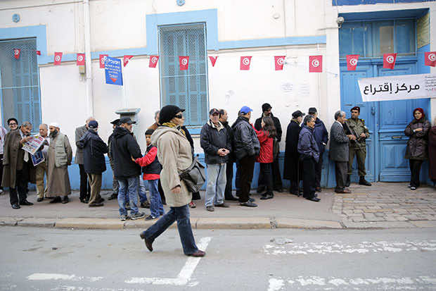 Tunisia’s Essebsi claims victory in presidential runoff