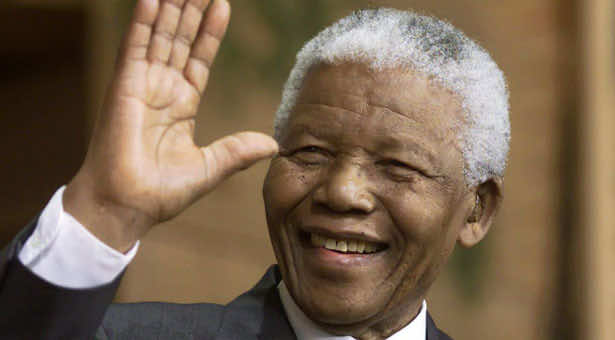 King Mohammed VI Pays Tribute to Peace Champion, Nelson Mandela
