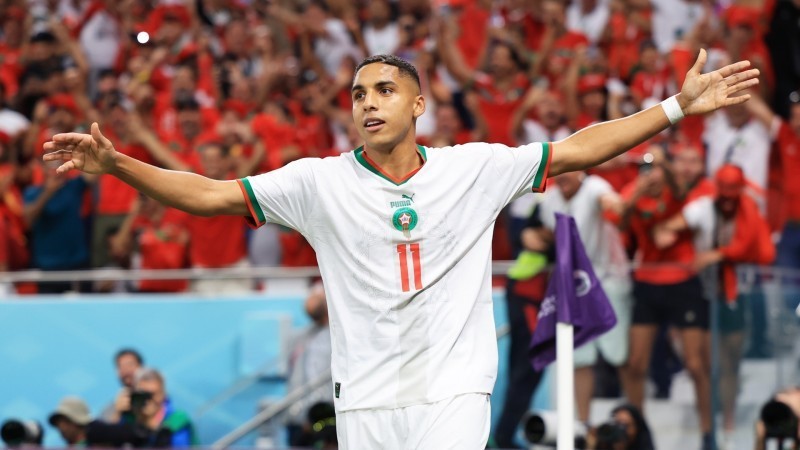 Abdelhamid Sabiri Sidelined for Two Weeks Following Knee Surgery