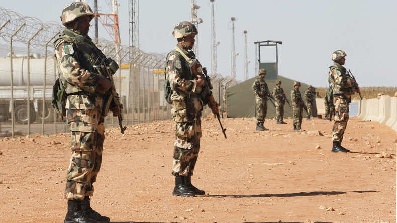 Two Soldiers Wounded in a Terrorist Attack in Algeria